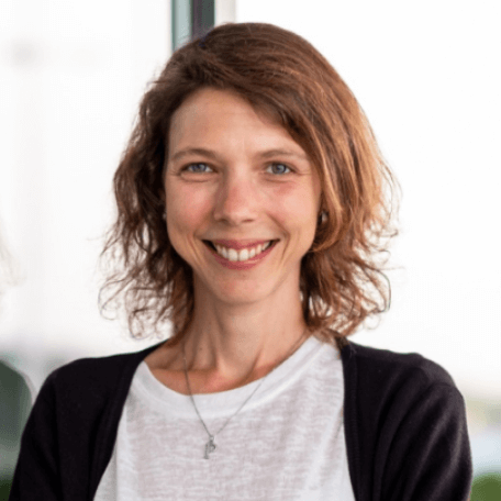 Dra. Patricia Vasconcelos